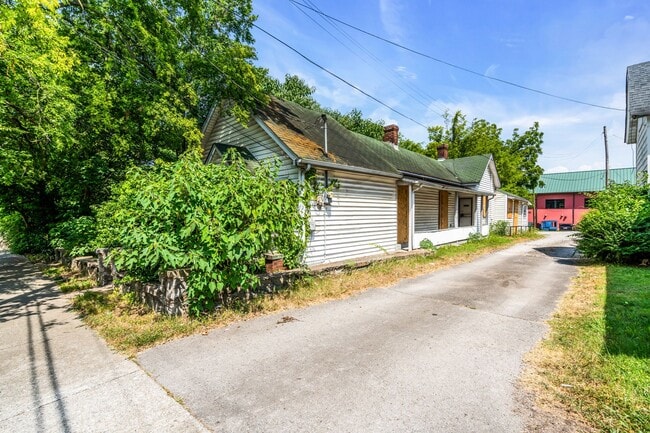 Photo - 1806 Meharry Blvd