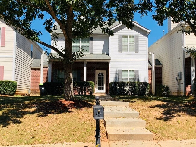 Building Photo - Wow! Prime 30265 location, seconds to CTCA, Piedmont & Ashley Park! Newly renovated, 3 bed, 2.5 b...