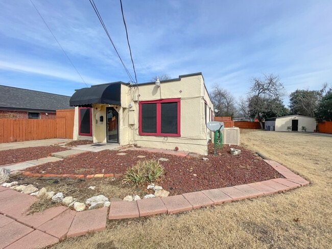 Photo - 3717 N 23rd St