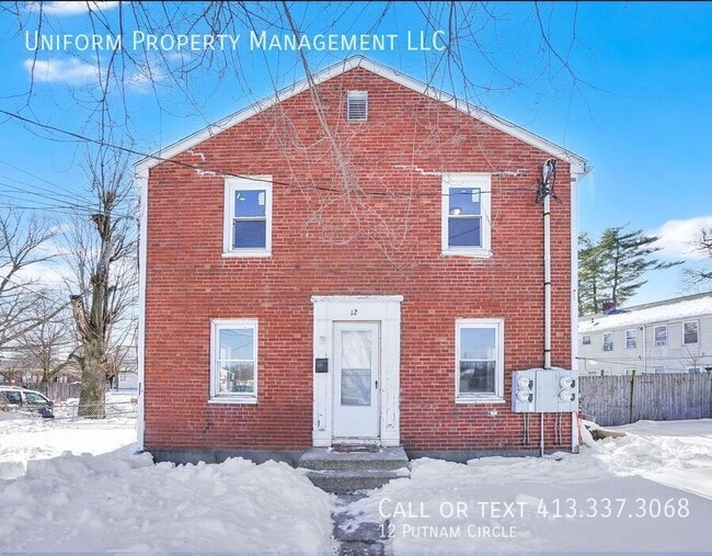 Photo - 12 Putnam Cir