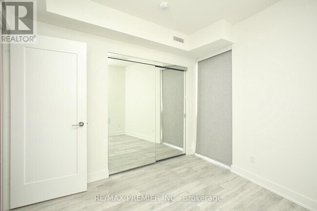 Photo - 80 Vanauley St Unit 805