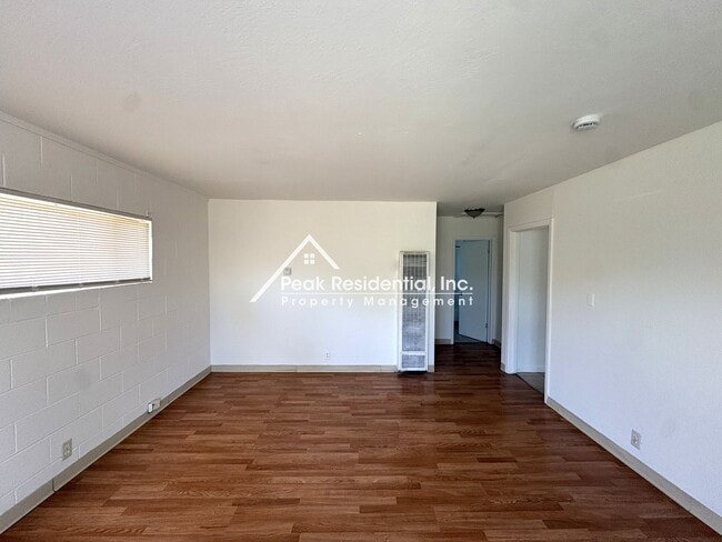Photo - Charming 2bd/1ba Duplex near 47th Ave & Hwy 99