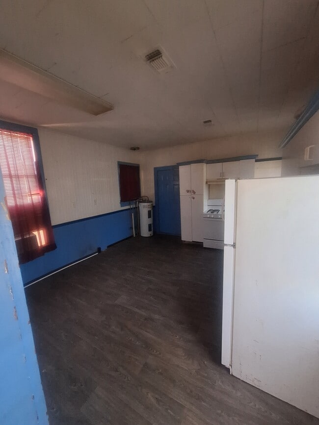 Photo - 922 Grand Ave Unit A