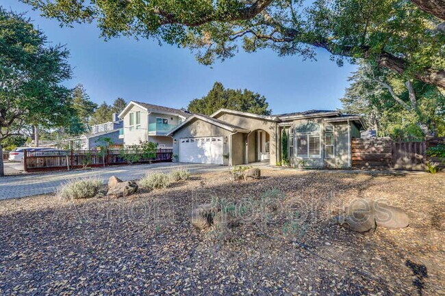 Photo - 261 Langton Ave