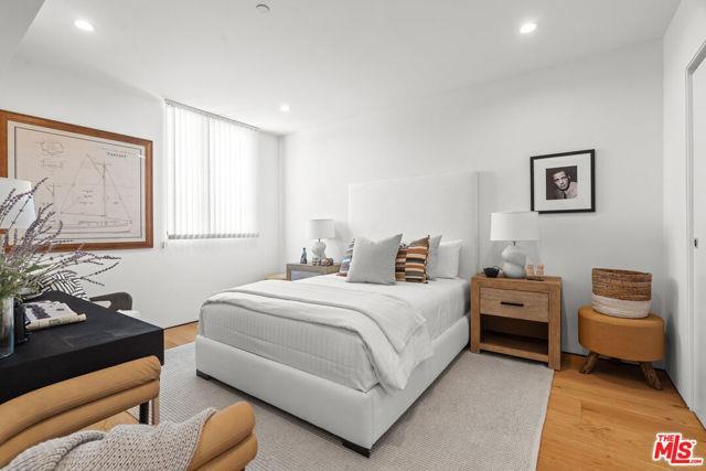 Photo - 11706 Charnock Rd