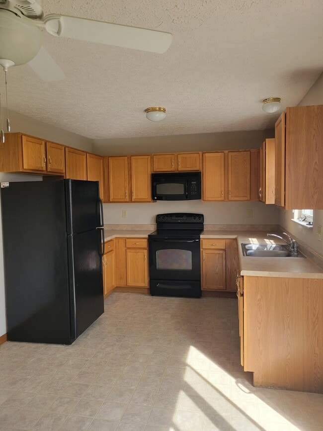 Photo - 604 Parkside Commons Ct Unit 604 Parkside