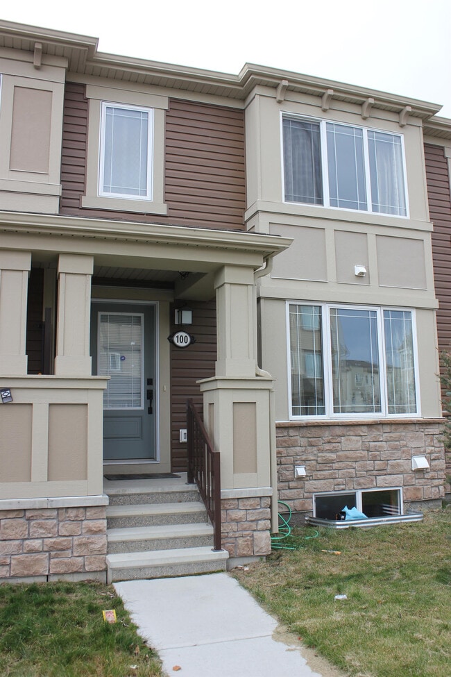 Building Photo - 100 Cityscape Row NE