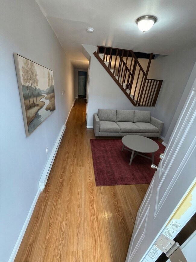 Photo - Three Bedroom One Bathroom Ready For ASAP Move In