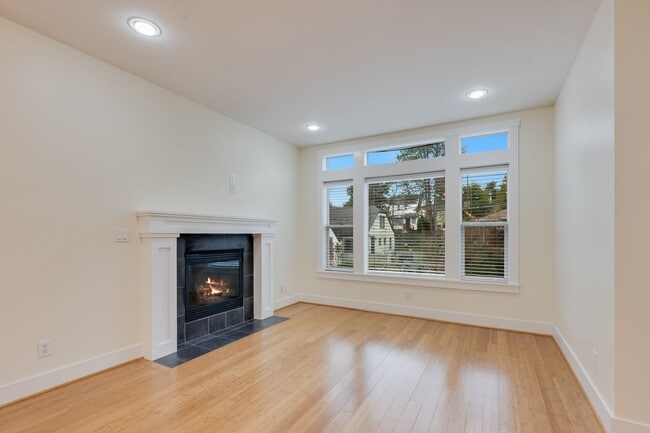 Photo - 8230 17th Ave NE