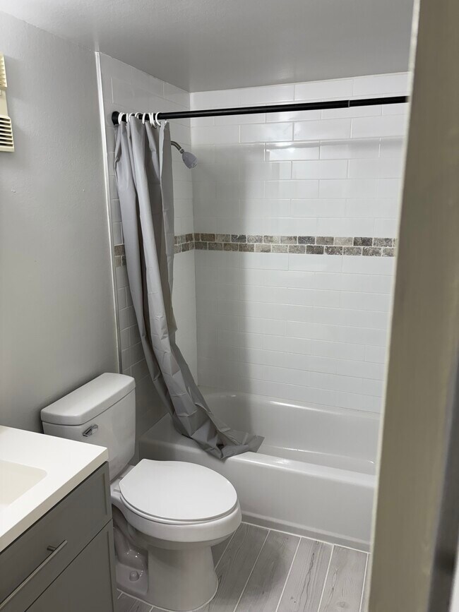 Photo - 3274 S Semoran Blvd Unidad 24