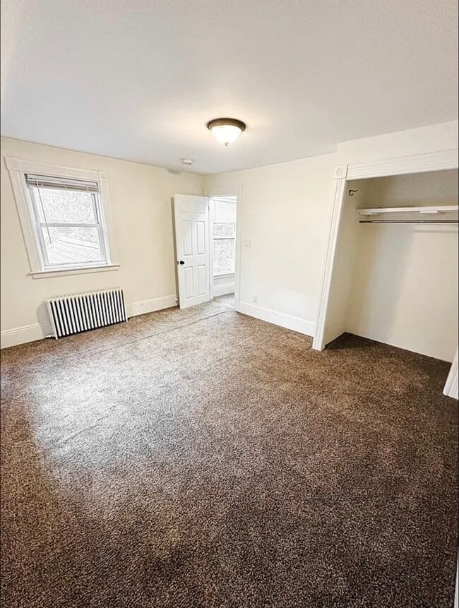 6 Laurel St Unit 3