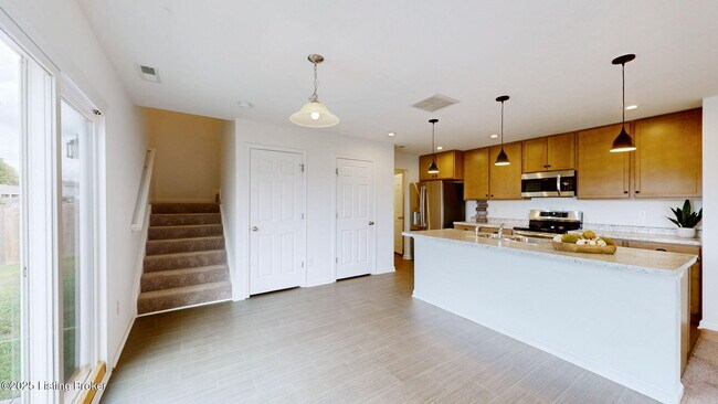Photo - 192 Blue Ridge Cir