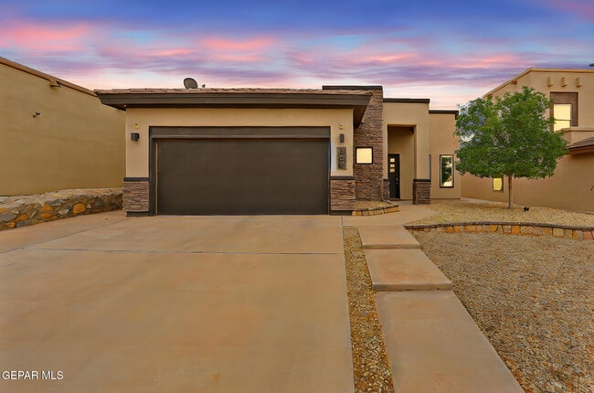 Building Photo - 308 S Manzanita Dr Rental
