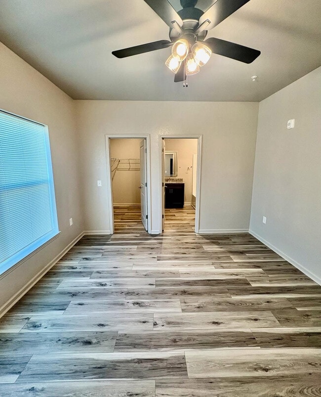 2 Bedroom - Platform Douglas