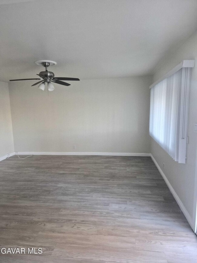 Photo - 38657 Ladelle Ave