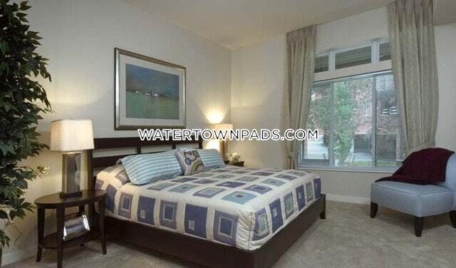 Photo - 20 Watertown St. Unidad STH