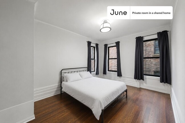 Building Photo - Room in Shared 3 bed/1 bath home in Hamilton Heights