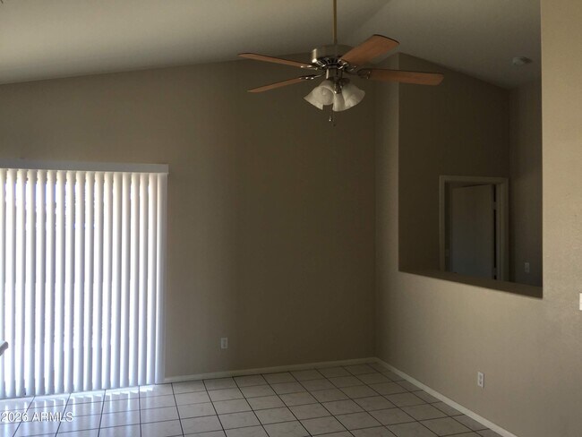 Photo - 3215 W Abraham Ln