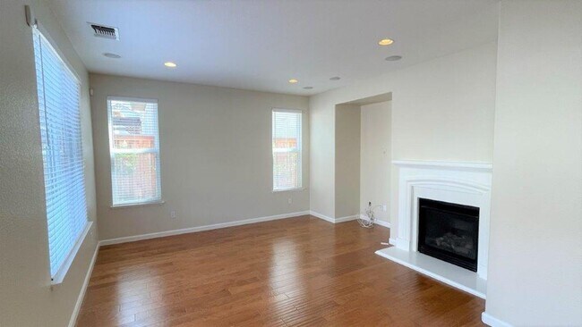 Photo - Concord Beautiful 4 bedroom 2.5 bathroom h...