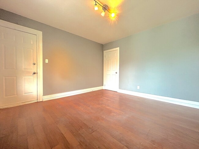 Photo - 61 East Avenue S Unit 5