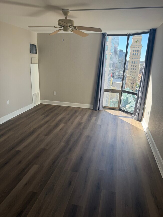 Photo - 1625 Larimer St Unit Barclay Towers 1805