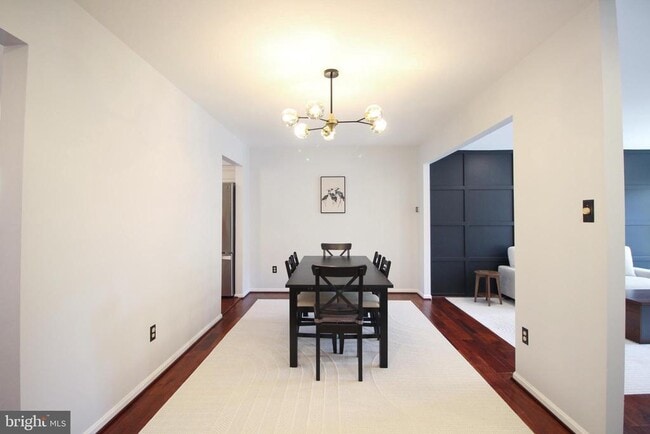 Photo - 3139 Stratford Ct