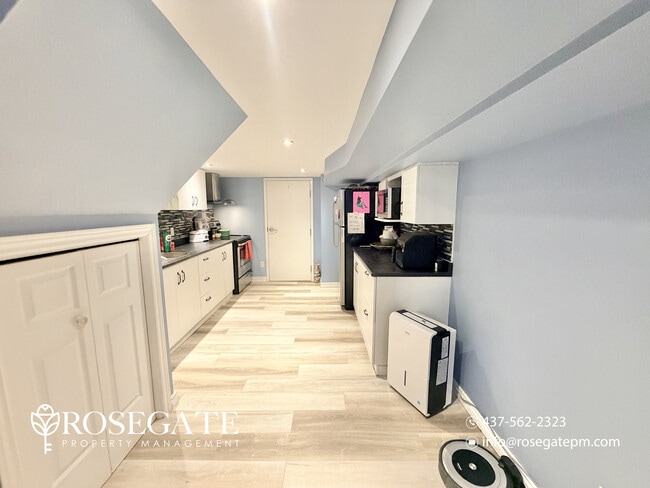 Photo - All-Inclusive, Pet-Friendly 2-Bedroom Apartment with Parking in Waterloo Unit 2