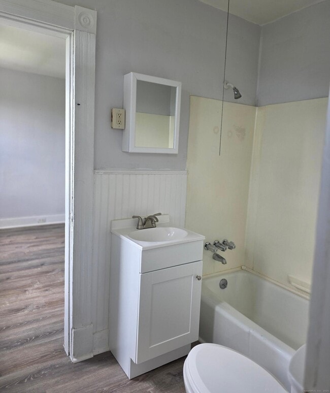 Photo - 28 Starview Ave Unit 2