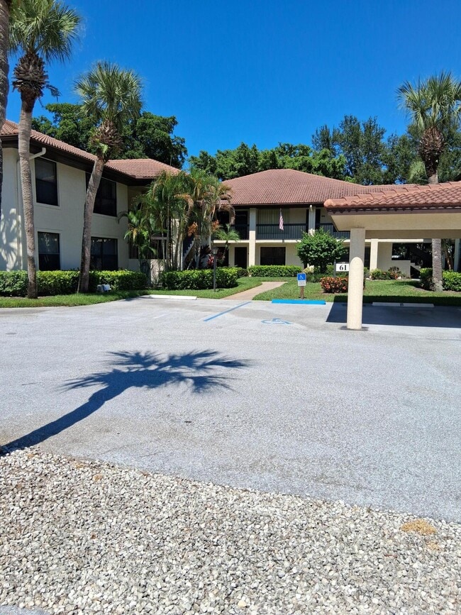 Photo - 61 SW South River Dr Condo Unit 105