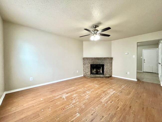 Photo - 3051 Olympia Dr