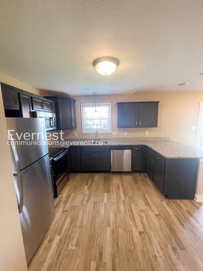 Photo - 311 Dugger Dr