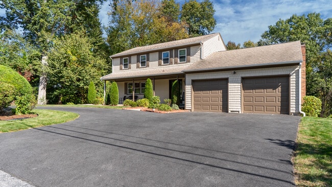 Photo - 97 Kimberly Ln