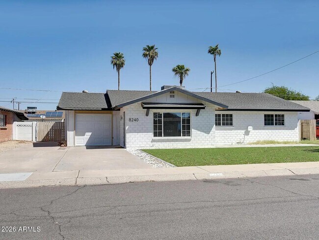Photo - 8240 E Monterosa St