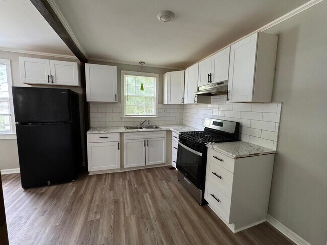 Photo - 1330 Macon Ave