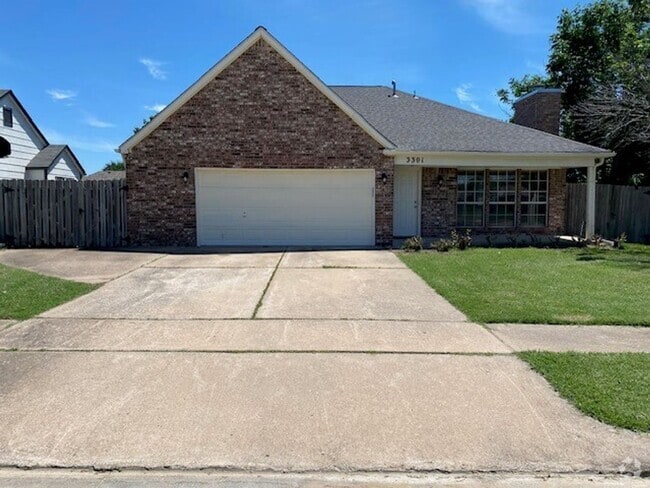 Building Photo - AVAILABLE NOW!! Corner lot 3-Bed, 2-Bath, ... Rental