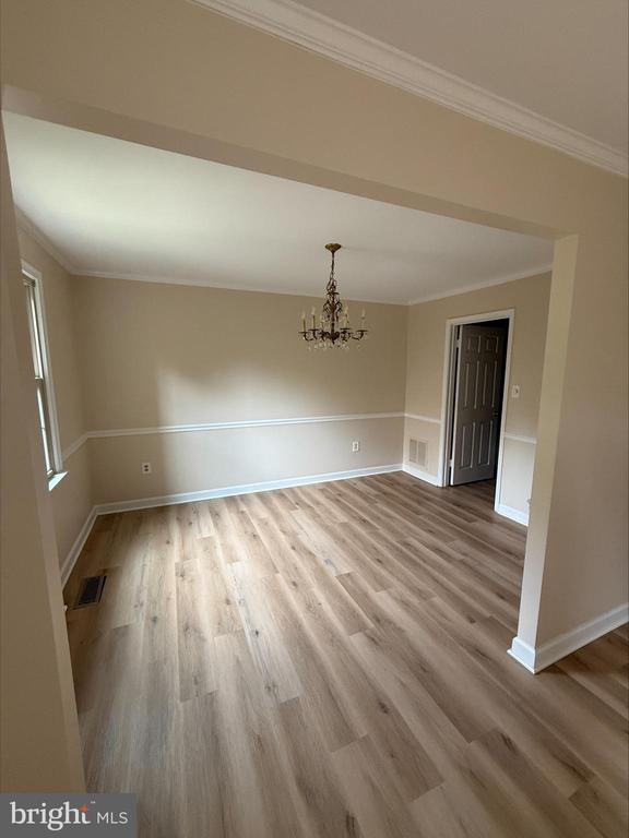 Photo - 5803 Tudor Ln