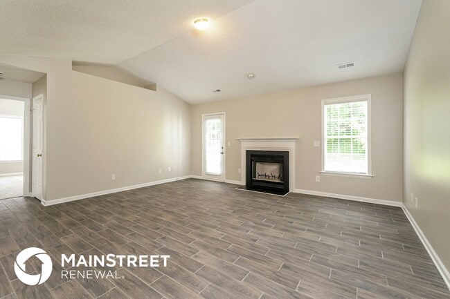 Photo - 110 Hammond Dr