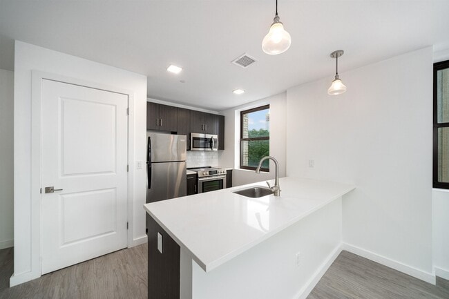 Photo - 201 Cornelison Ave Apartment Unit 506