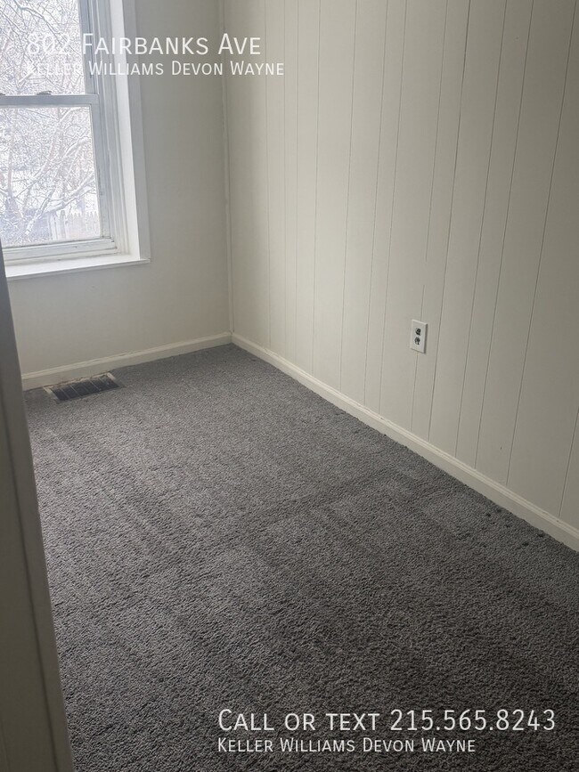 Photo - 802 Fairbanks Ave