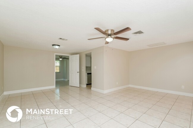 Photo - 6215 Westport Dr