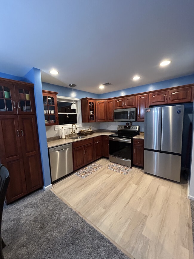 Photo - 3122 Robert David Dr