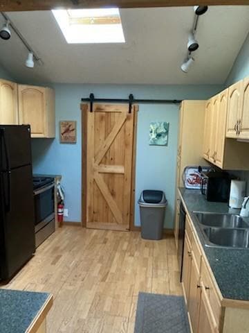 Photo - 114 Colebrook Rd