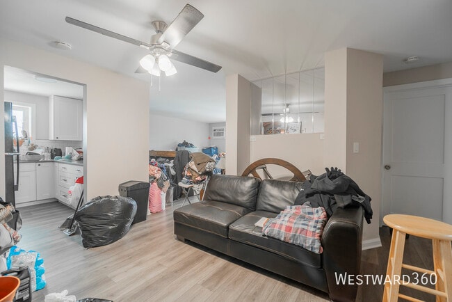 Photo - 2320 N Nordica Ave Unit #207