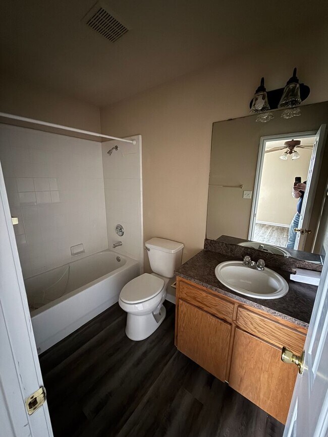 Photo - 212 Janelle Dr Unit A