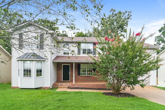 Building Photo - 5921 Belle Oaks Pl