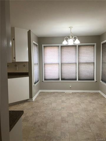 kitchen nook - 1407 Walton Bluff Terrace House