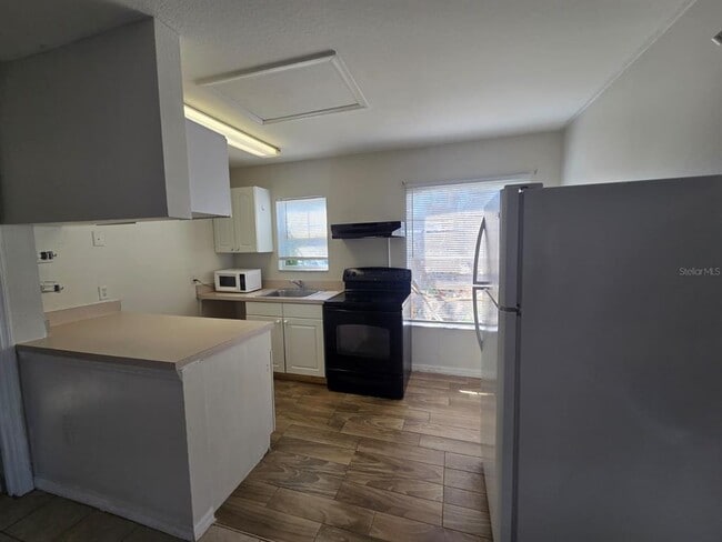 Photo - 609 Caribbean Dr