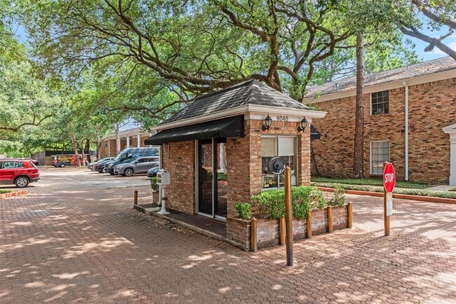 Photo - 4040 San Felipe St