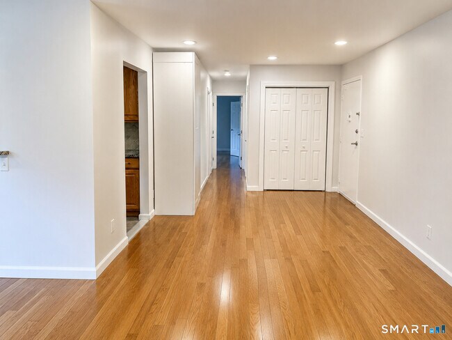 Photo - 1070 New Haven Ave Unit 77