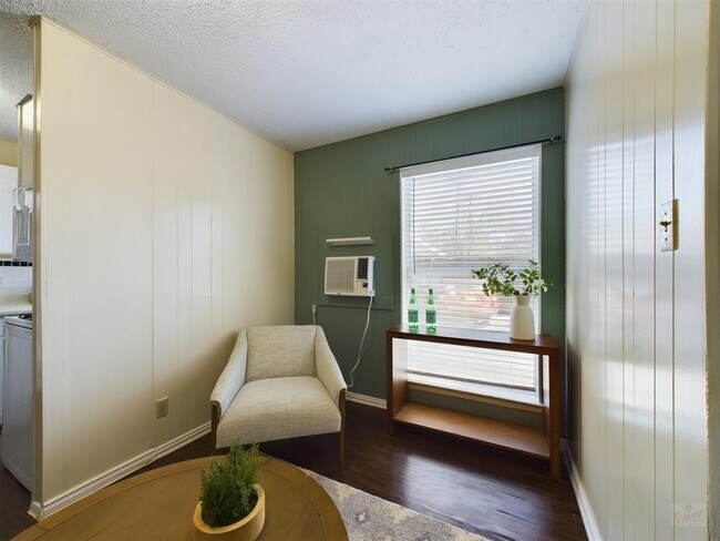 Photo - 5300 Guadalupe St Unidad 6201